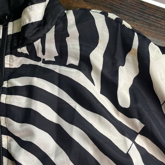 Vintage 90s 80s Argee Sports Women's lightweight Windbreaker Zebra Style Jacket - Picture 8 of 9